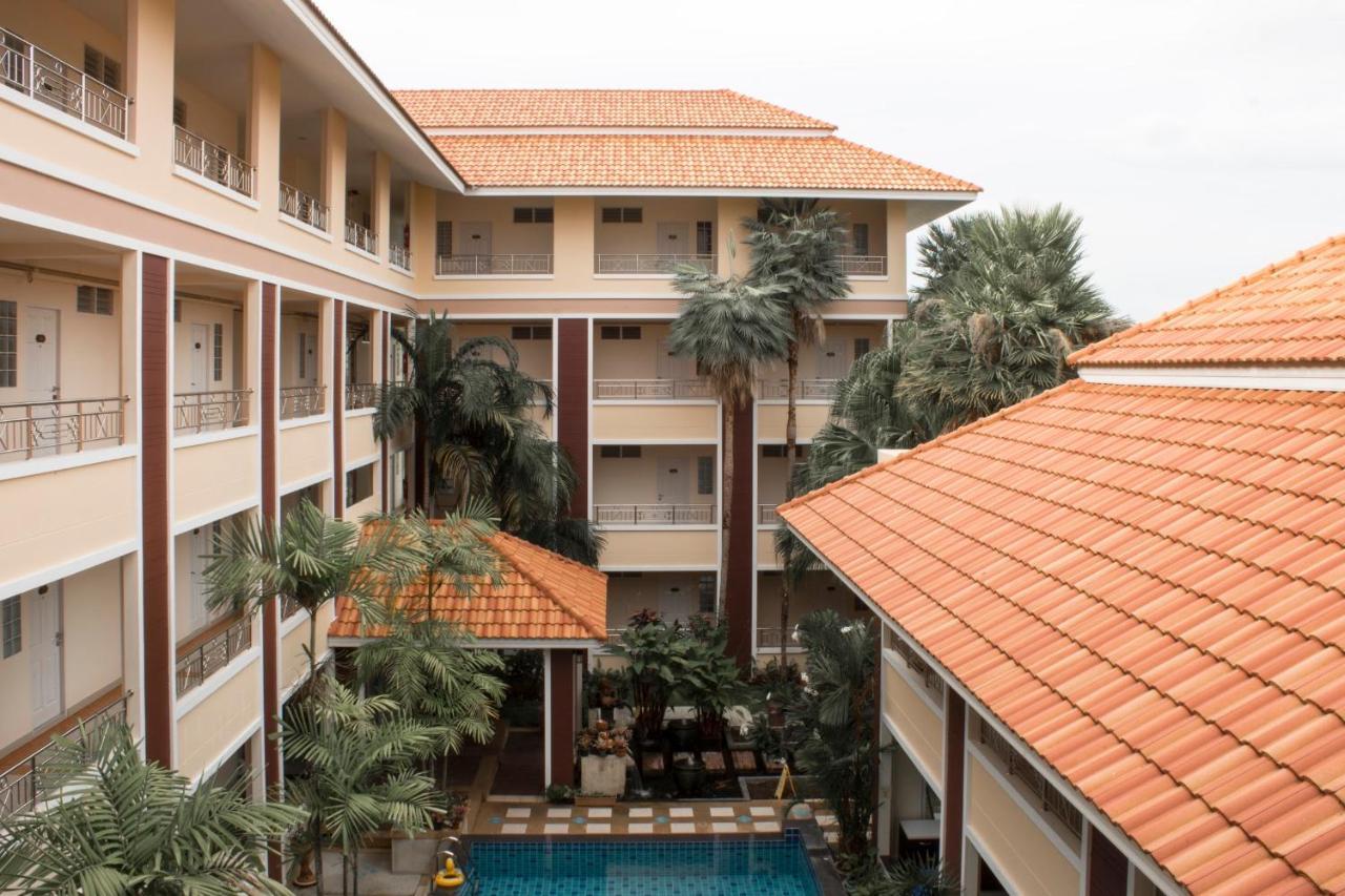 Nattidaplace Hotel Chiangmai Chiang Mai Dış mekan fotoğraf