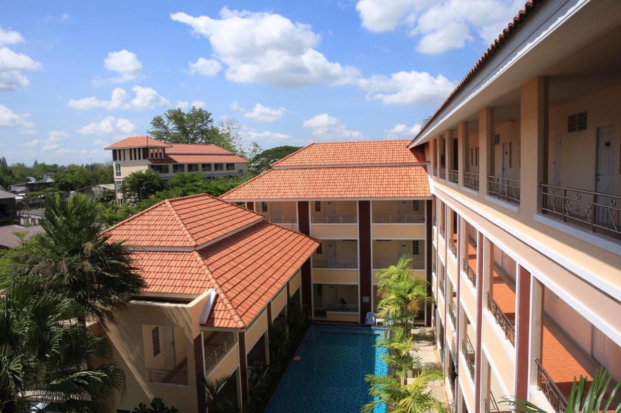 Nattidaplace Hotel Chiangmai Chiang Mai Dış mekan fotoğraf
