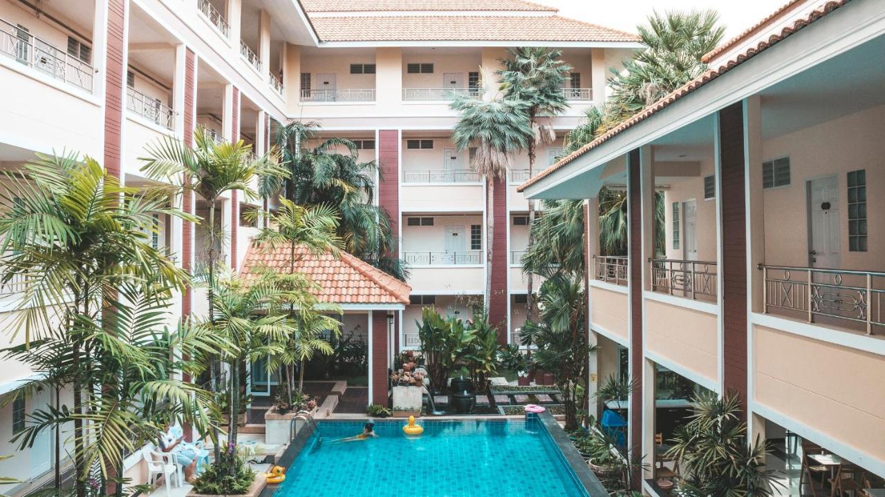 Nattidaplace Hotel Chiangmai Chiang Mai Dış mekan fotoğraf