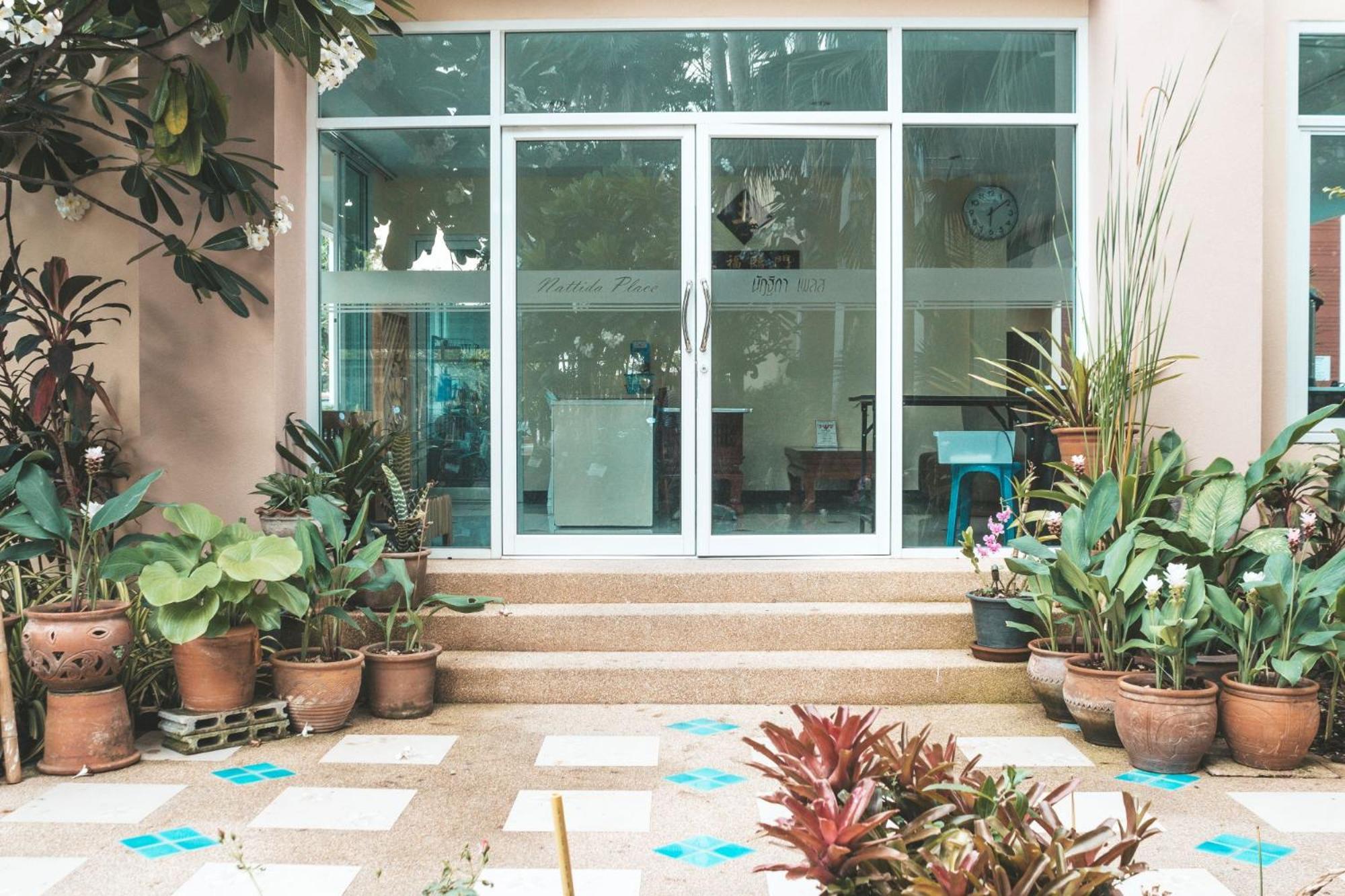 Nattidaplace Hotel Chiangmai Chiang Mai Dış mekan fotoğraf
